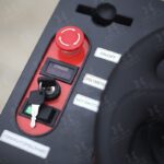 Фото 14 - Самоходный Ножничный Подъемник QZ-030-110 WD OXLIFT 300 кг 11 м.