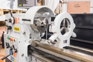 Фото 25 - Токарно-винторезный станок STALEX CM6241/1000.