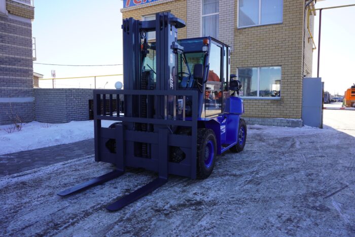 Фото 2 - Вилочный погрузчик TRF D40-4X.